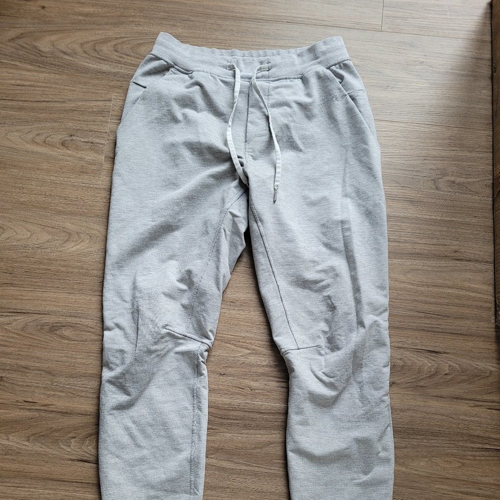 Sweatpants / Joggers - Lululemon - Size Medium